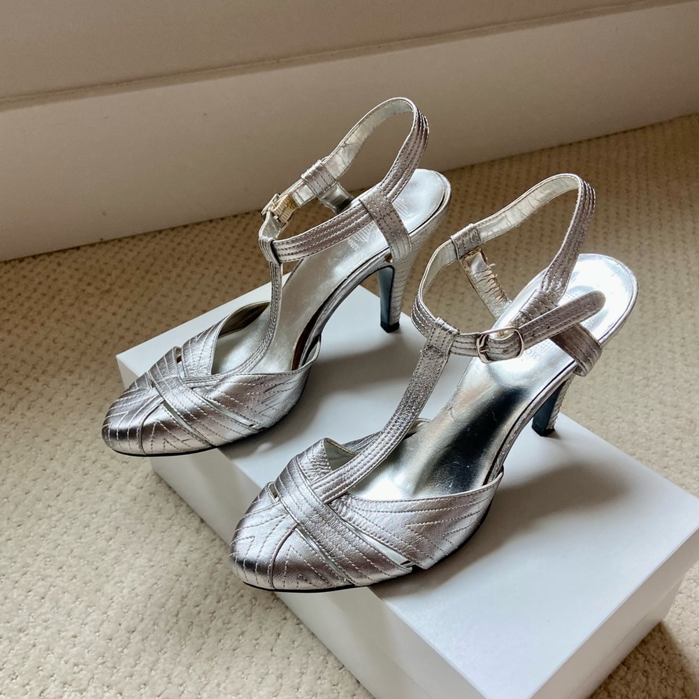 REPORT Silver Metallic T Strap Heels